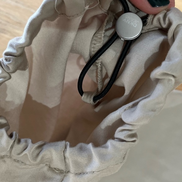 Cargo Pants Silky Smooth Women’s L DKNY - Picture 4 of 12